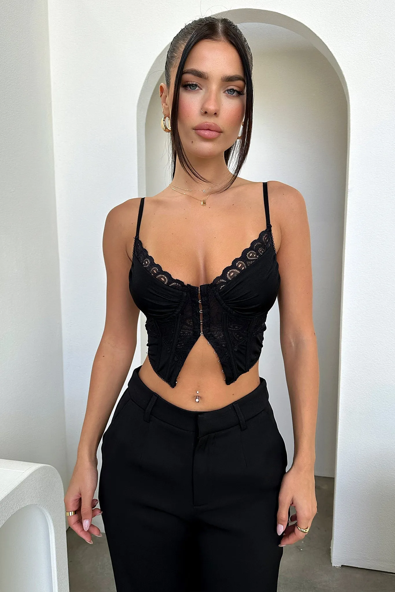 Alaric High Rise Pants - Black