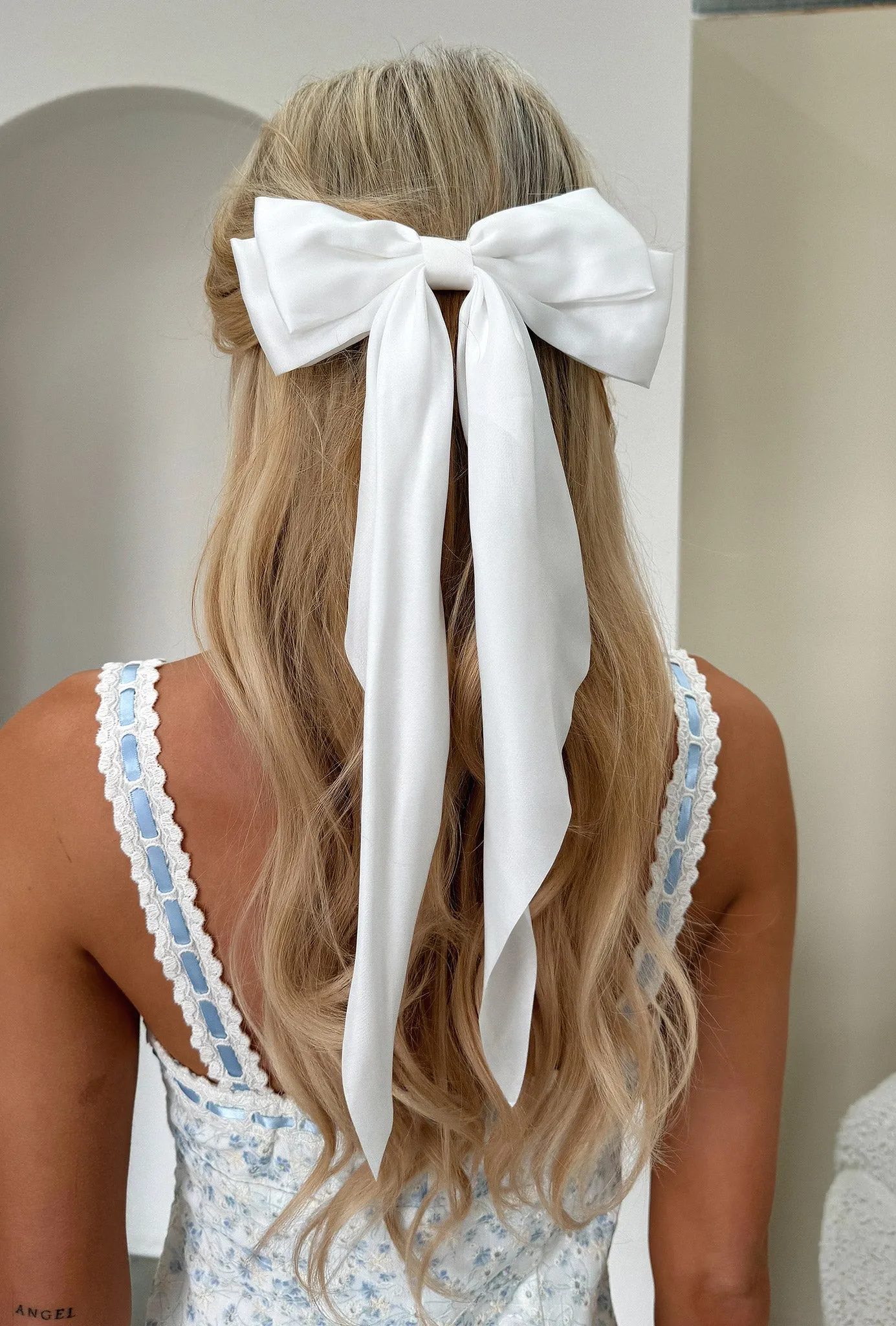 Elara Bow - White