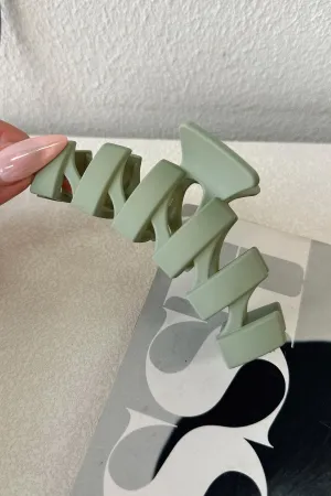 Issy Claw Clip - Sage