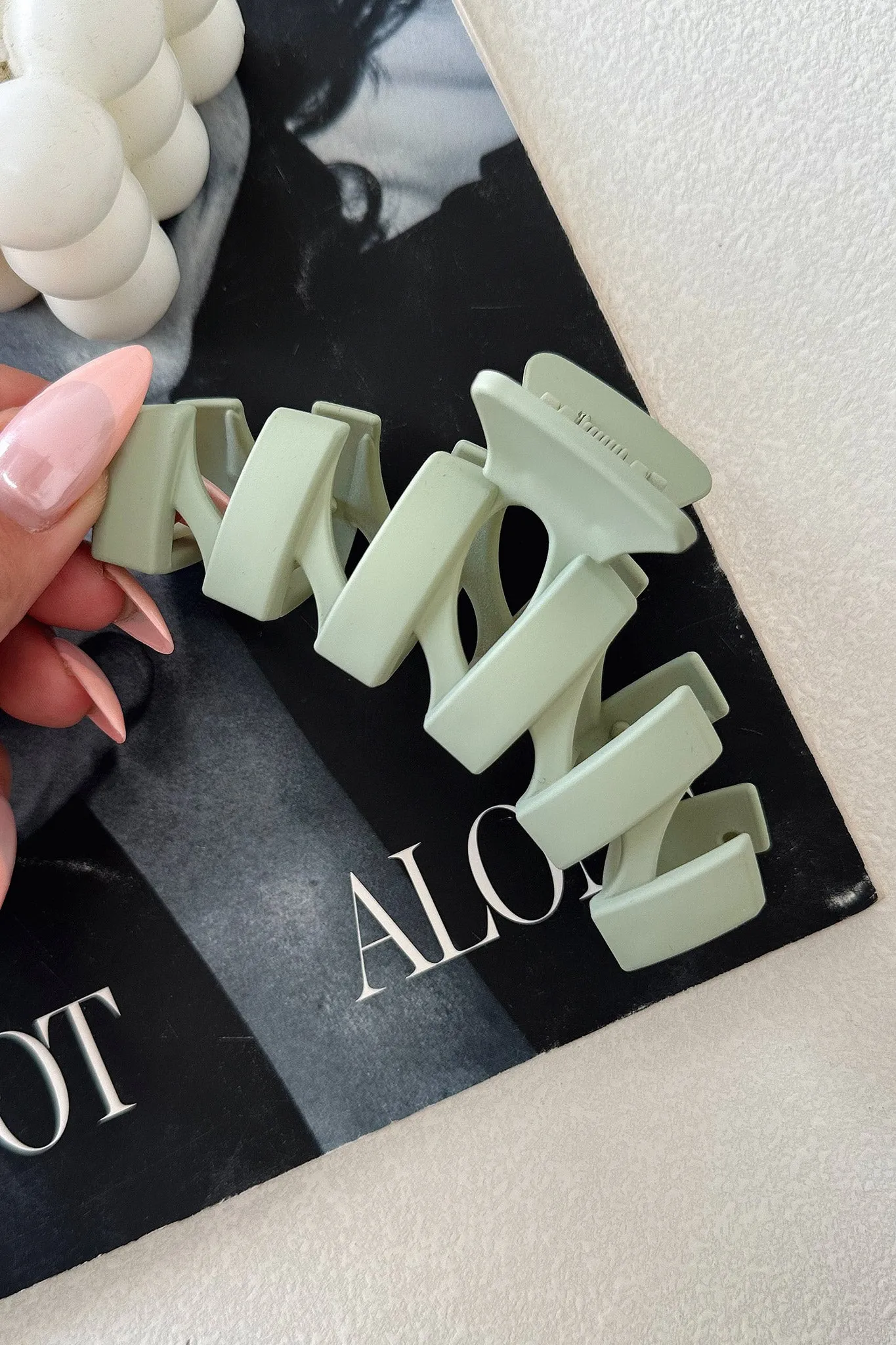 Issy Claw Clip - Sage