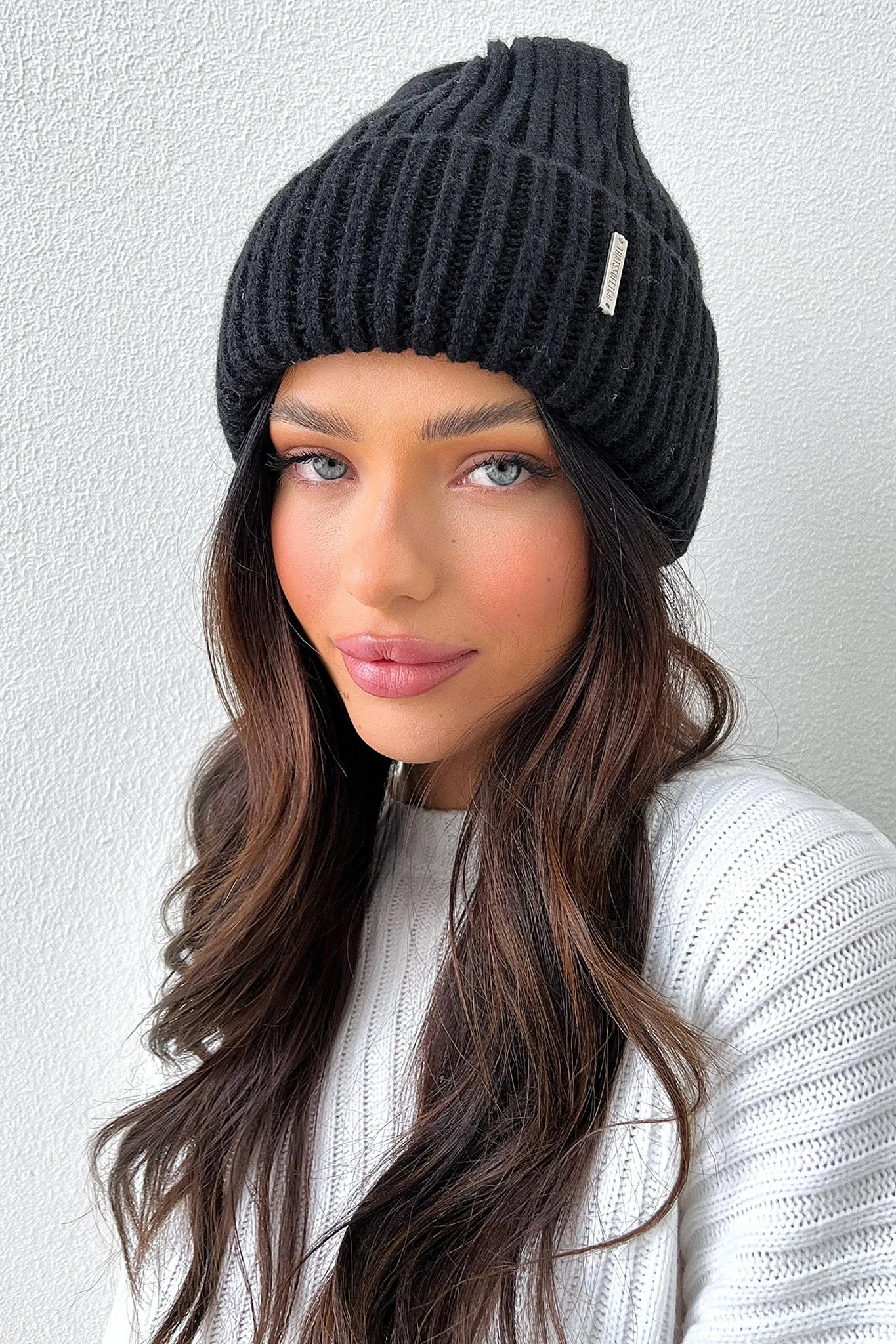Luna Beanie - Black