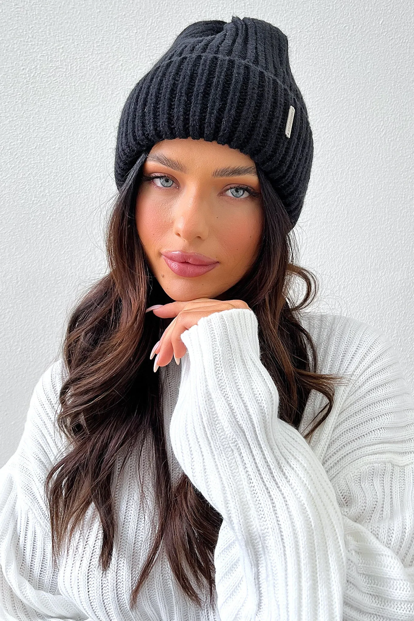 Luna Beanie - Black