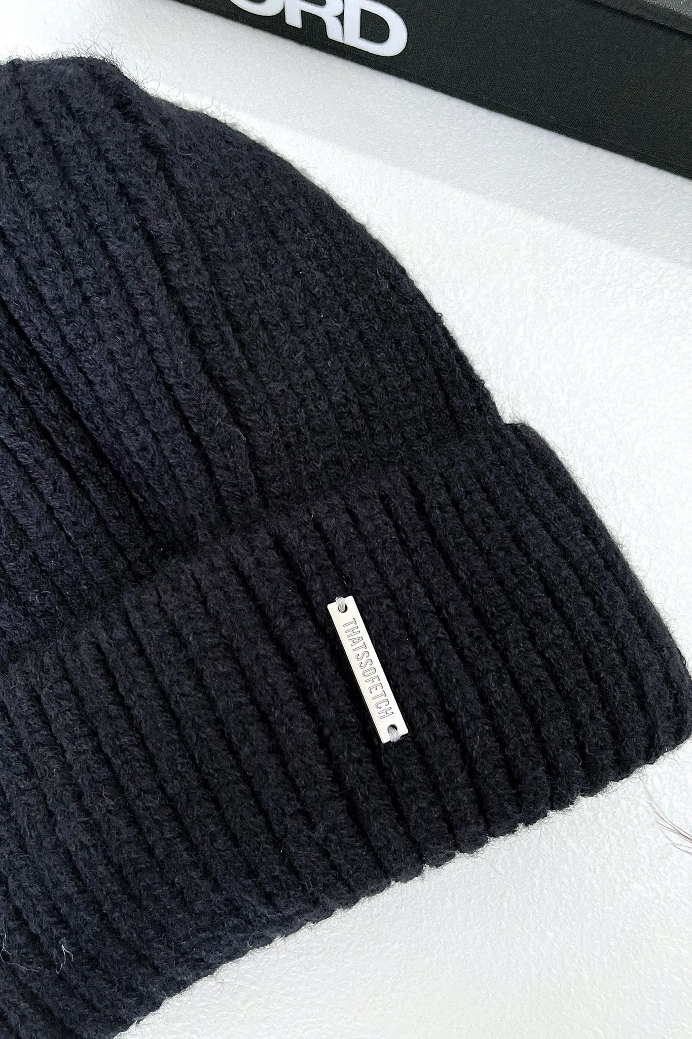 Luna Beanie - Black