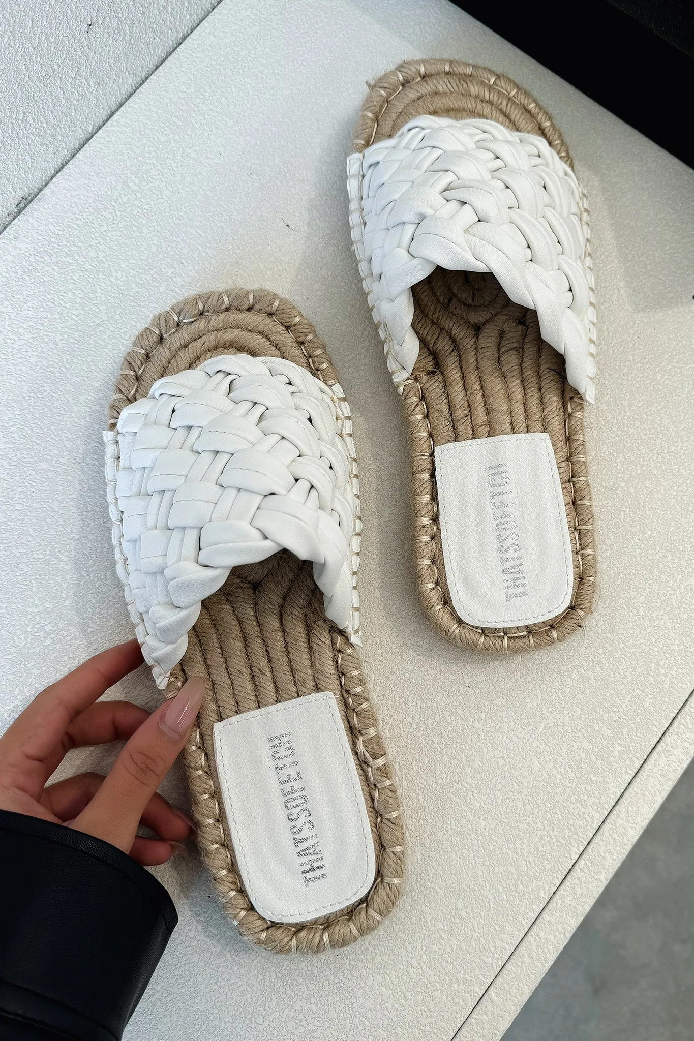 Maldive Slides - White