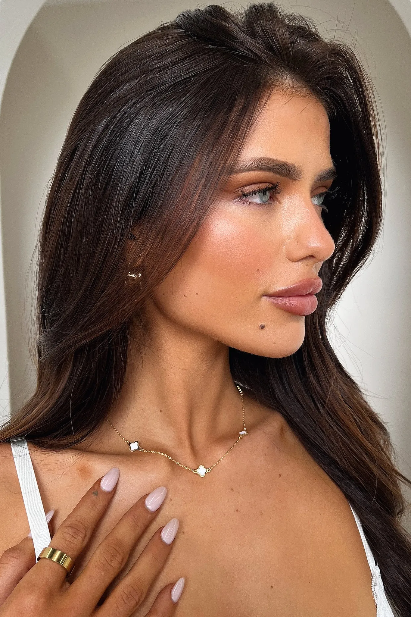 Oriana Necklace - Gold / White